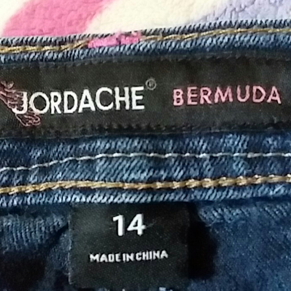 Shorts - Picture 2 of 2